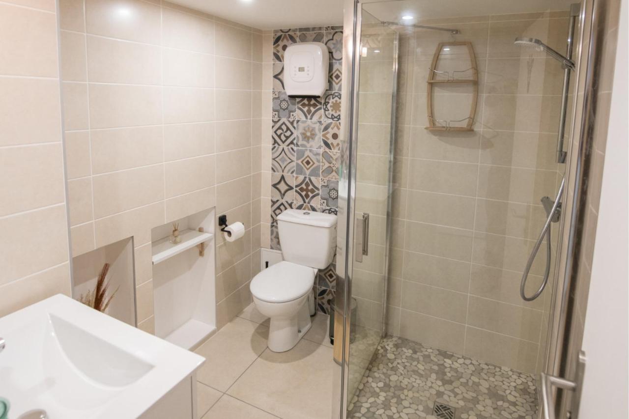Kasa Home - Calme, Cosy, Wifi & Netflix Saint-Martin-la-Plaine Екстер'єр фото